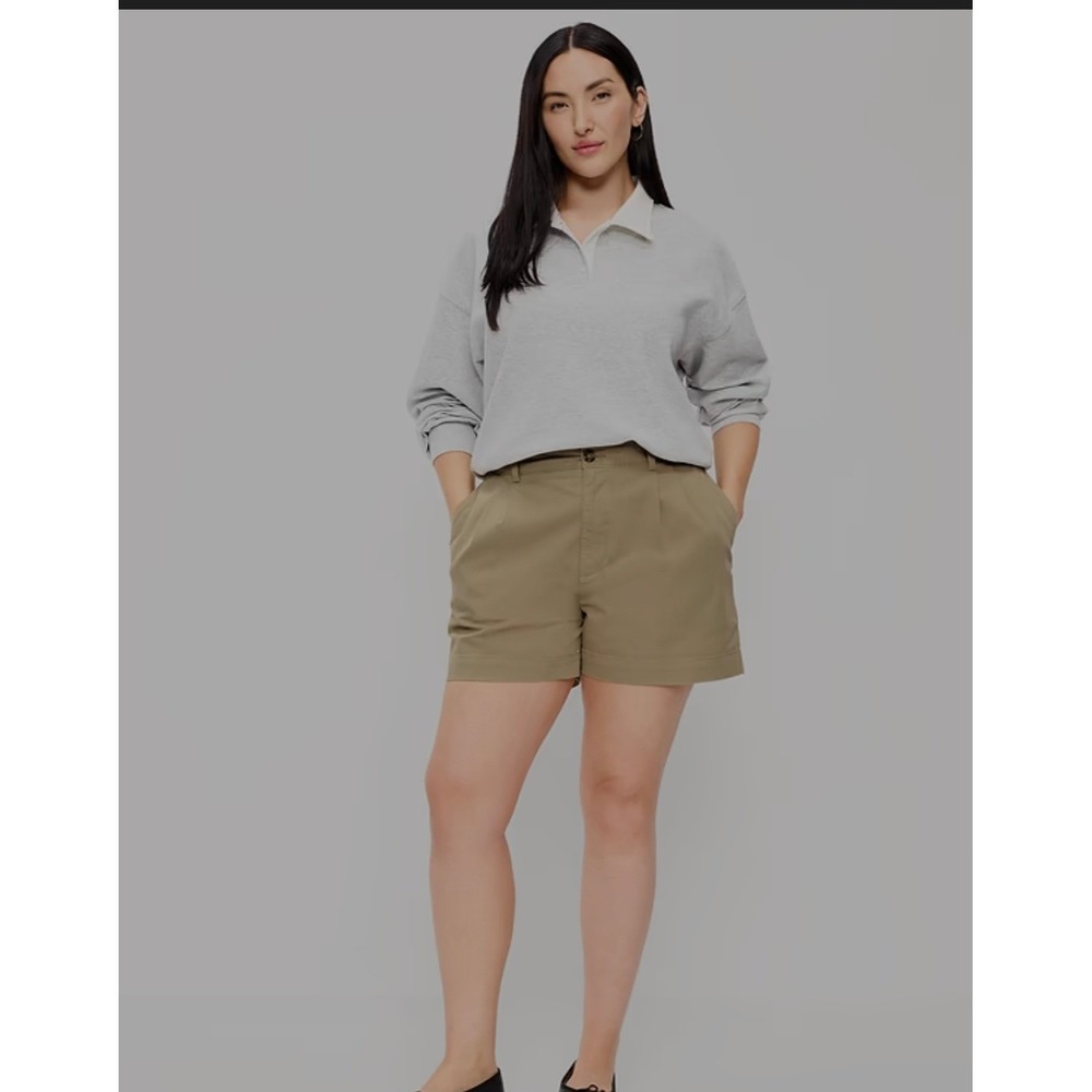 Old Navy Extra High-Rise OG Chino Shorts Toasted Almond Tan 2X 881722-00
